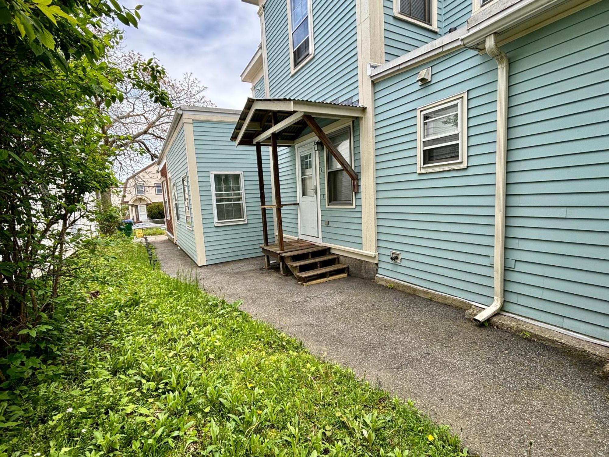 Traveler'S Den In Medford Apartment Екстериор снимка